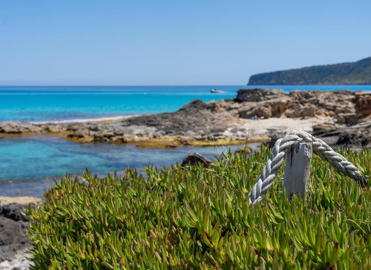 Cavall De Llevant - Formentera Break Es Calo  Eksteriør billede